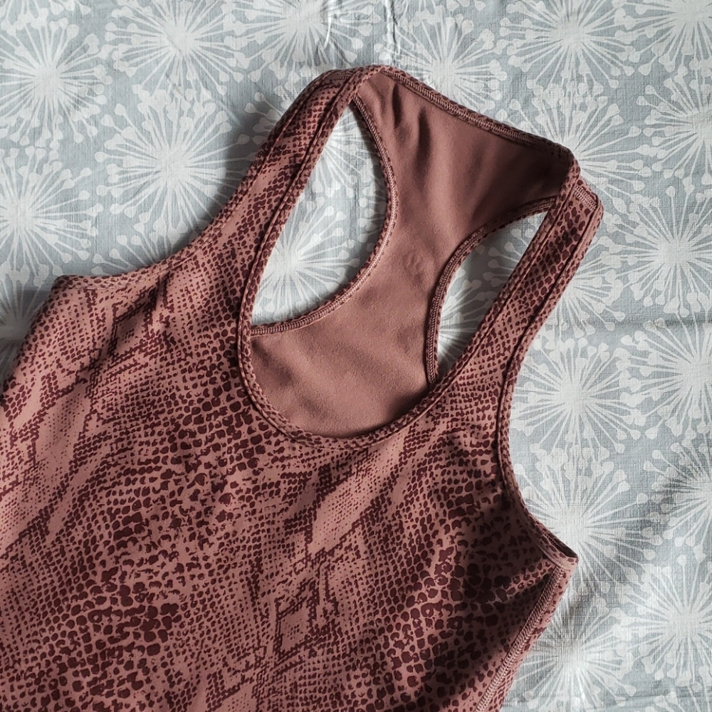 Lululemon Cool Racerback Tank Size 6